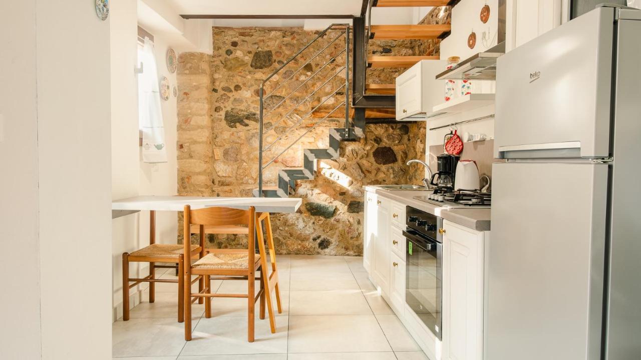 La Casa Di Nonna Agnese - Italian Homing Lägenhet Padenghe sul Garda Exteriör bild